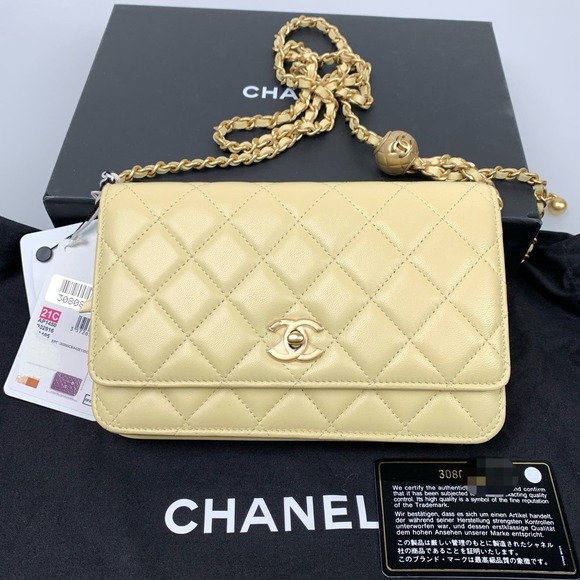 NIB Chanel 21C pearl crush wallet on chain WOC yellow - Picture 1 of 16